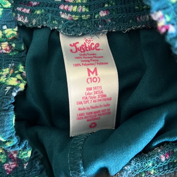 Justice Set - Picture 3 of 6